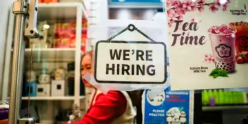US Economy Adds 115,000 Jobs in April, Beating Market Estimates