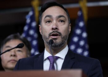 Los demócratas exigen respuestas de Rubio sobre el número de bombas nucleares propiedad de Israel