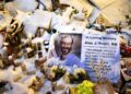 Se informa que VA inició investigaciones sobre trabajadores que asistieron a la vigilia por Alex Pretti