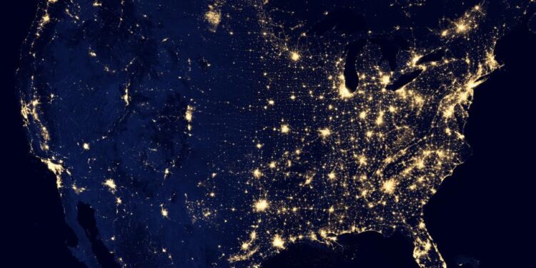 Google lanza un satélite para probar centros de datos en órbita