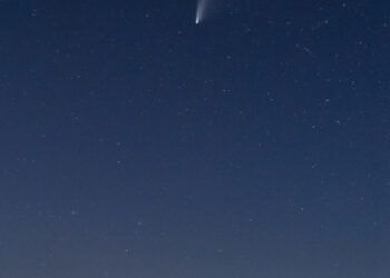 Euclid descubre un cometa que no buscaba a 1.300 millones de km